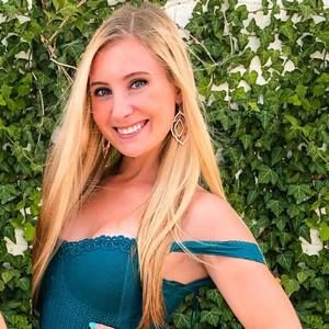 Meet your Posher, Abby